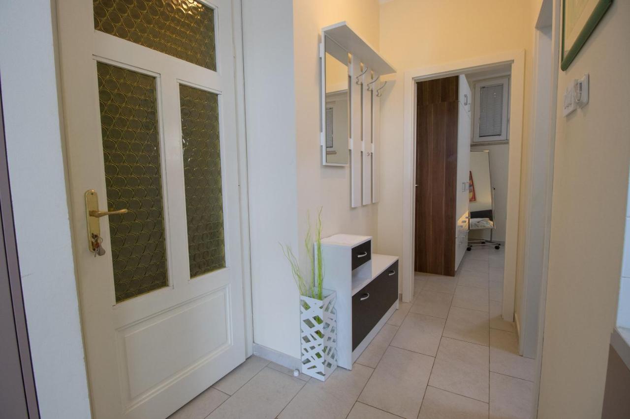 Apartment Andres Crikvenica Exteriör bild